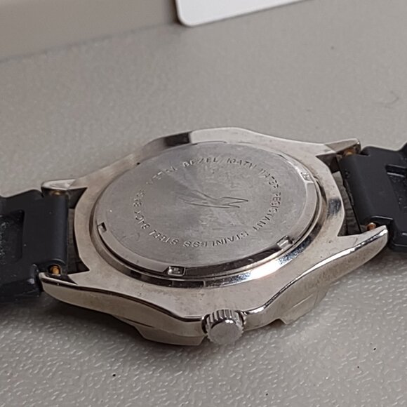 Nice Untested Blue And Black Analog Watch - Picture 10 of 11